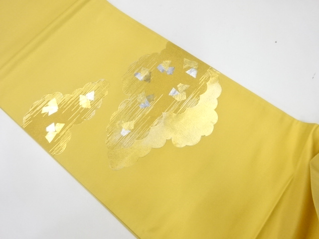 リサイクル　金彩箔置き雲取りに抽象模様袋帯