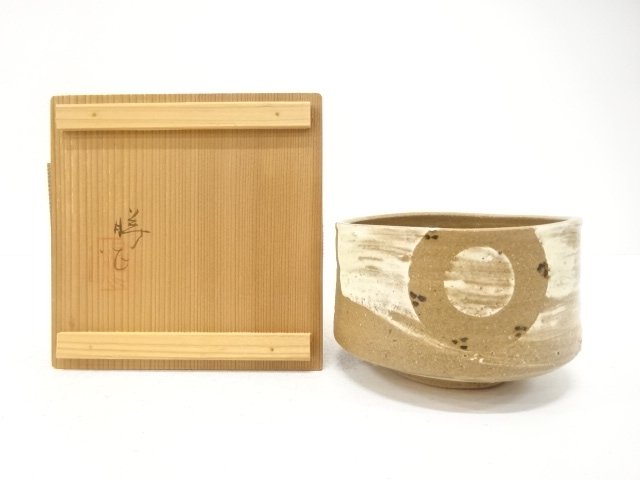 SALE!! JAPANESE COLLECTIBLE / SETO WARE BY KAMEI KATSUZO / "SOUND" TEA BOWL