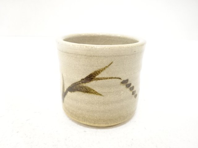SALE!! JAPANESE COLLECTIBLE / IRON PAINTING / LID REST
