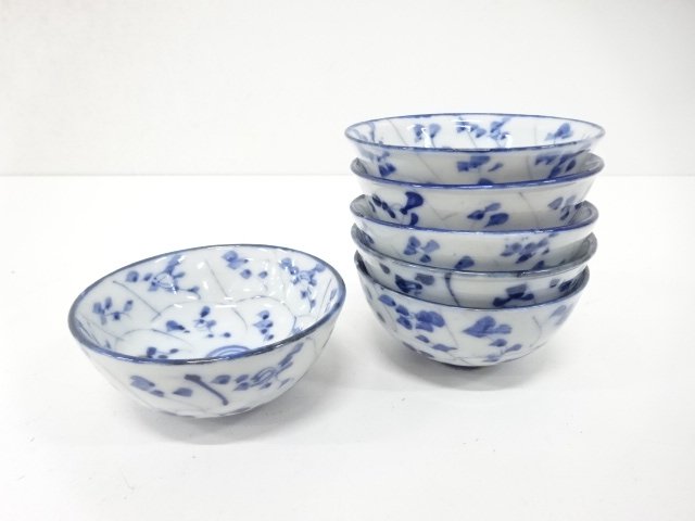 SALE!! JAPANESE COLLECTIBLE / SMALL FLOWER BOWLS / SET OF 6 / UNDERGLAZE BLUE