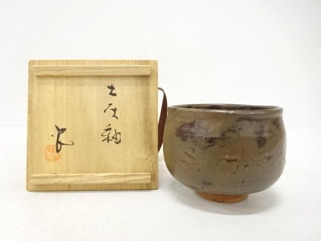 SALE!! JAPANESE COLLECTIBLE / CHUJI ISOMI / EARTH-ASH GLAZE / TEA BOWL