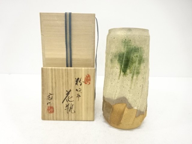 SALE!! JAPANESE CERAMICS / FLOWER VASE / ARTISAN WORK