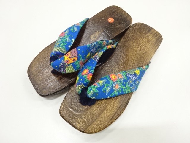 SALE!! JAPANESE KIMONO / UNUSED GETA SANDALS (23 CM)