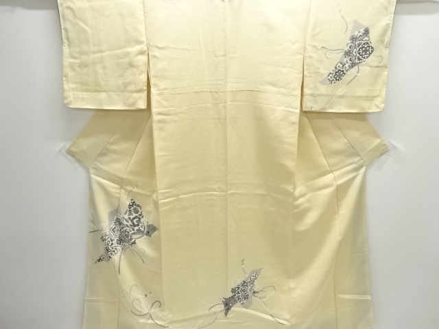 SALE!! JAPANESE KIMONO / UNUSED HOMONGI / SILK / FLORAL CREST & KUMIHIMO CORD