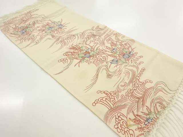 SALE!! JAPANESE KIMONO / TABLE CLOTH / A FLORAL PATTERN / RUNNING WATER