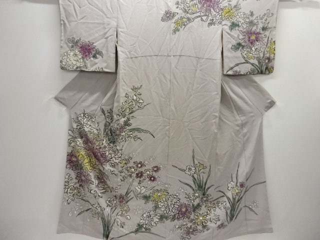 SALE!! JAPANESE KIMONO / ANTIQUE KIMONO / SILK / KIKU / SINGLE CREST