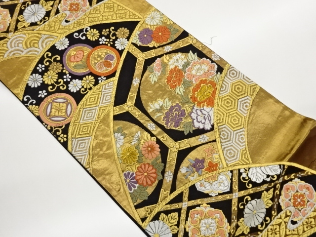 SALE!! JAPANESE KIMONO / CURVED LINE / FLOWERS / CLASSIC PATTERN WEAVING FUKU