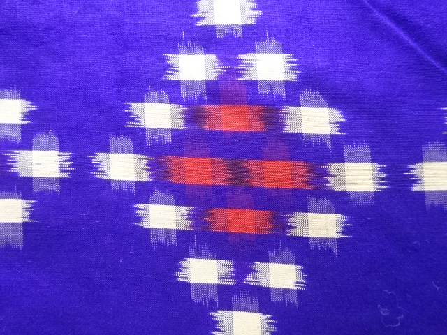SALE!! JAPANESE KIMONO / ANTIQUE DIAMOND-AND-CROSS KASURI WEAVE MEISEN KIMONO