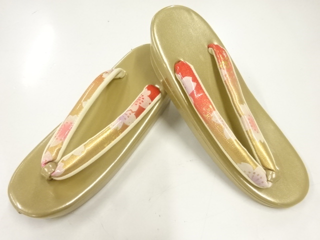 SALE!! JAPANESE KIMONO / JAPANESE-STYLE ZORI (SIZE M)