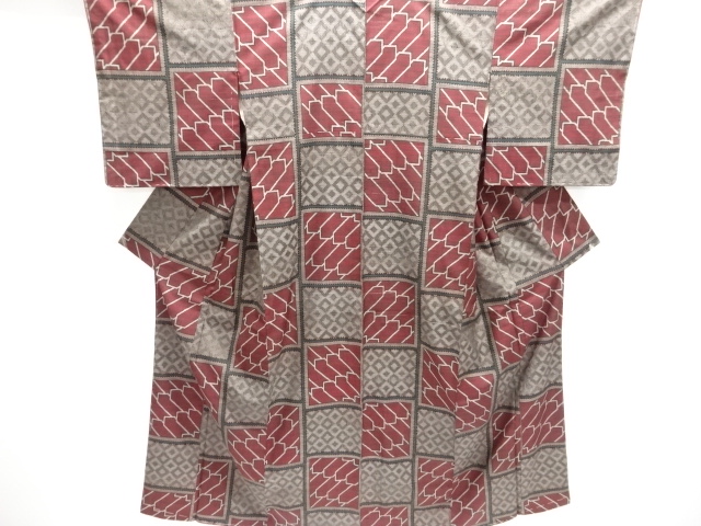 SALE!! JAPANESE KIMONO / ANTIQUE KIMONO / TAISHO ROMAN STYLE / SILK / DORO OSHIMA TSUMUGI / WOVEN SHIKISHI & GEOMETRIC PATTERN