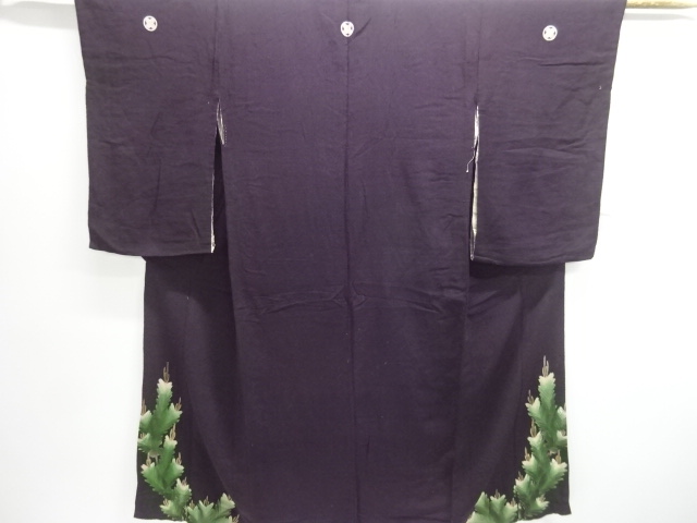 SALE!! JAPANESE KIMONO / ANTIQUE KIMONO / SILK / CHIRIMEN / EMBROIDERY / PINE