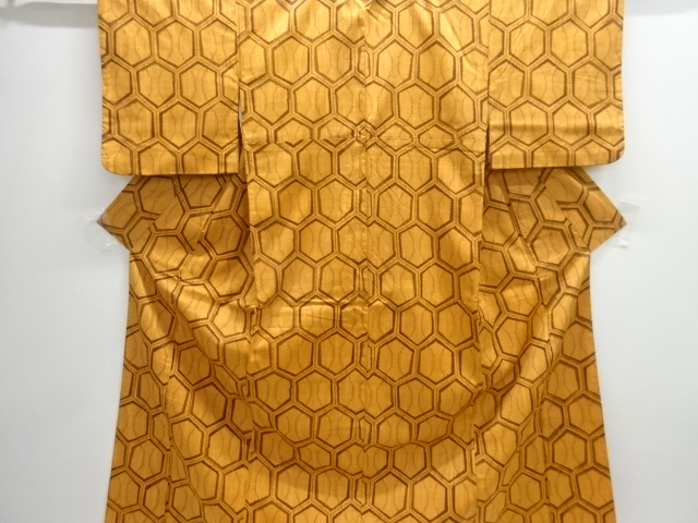 SALE!! JAPANESE KIMONO / TSUMUGI / KIKKO & TATEWAKU PATTERN 