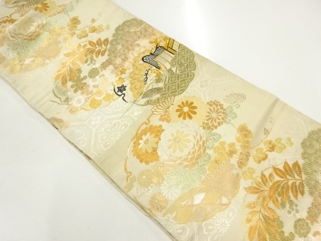 SALE!! JAPANESEKIMONO / ANTIQUE SNOW WHEEL / IMPERIAL CARRIAGE / FLORAL PATTE