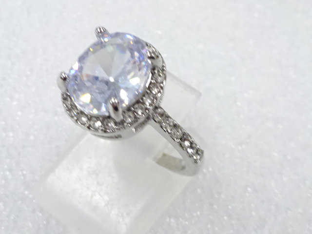 SALE!! CRYSTAL FASHION RING / JP SIZE 11