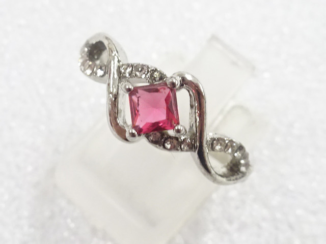SALE!! JAPANESE KIMONO / ANTIQUE COLORED STONE RING (SIZE 15.5)