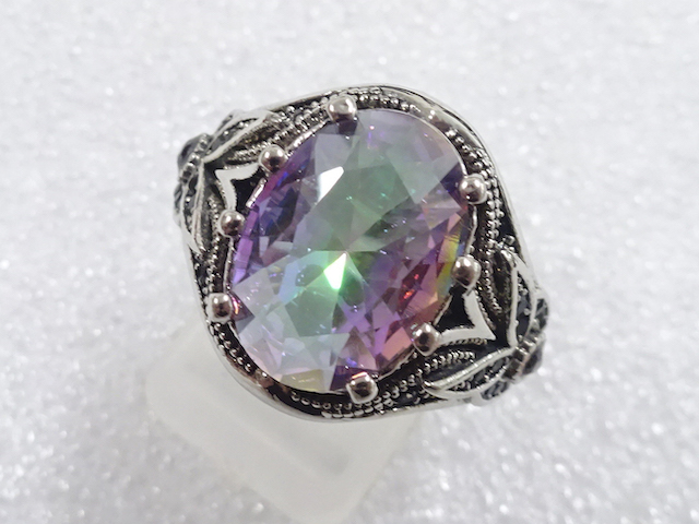 SALE!! JAPANESE KIMONO / ANTIQUE COLORED STONE RING (SIZE 17)