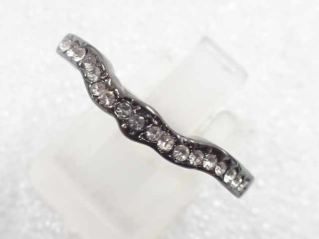 SALE!! JAPANESE KIMONO / ANTIQUE CRYSTAL RING (SIZE 19)