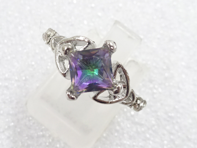 SALE!! JAPANESE KIMONO / ANTIQUE COLORED STONE RING (SIZE 15)