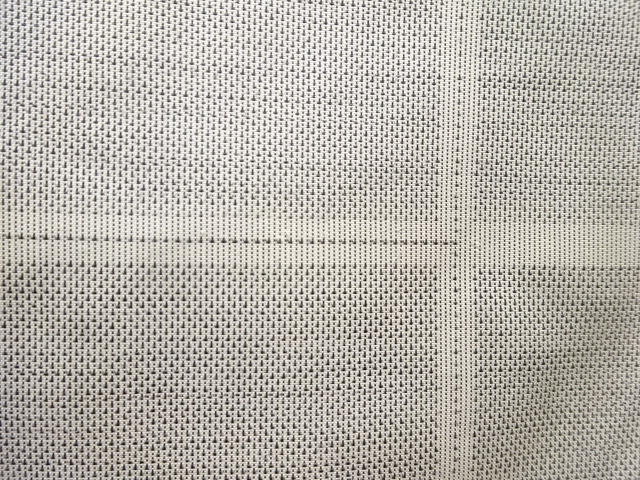 アンティーク　格子模様織り出し本場大島紬着物