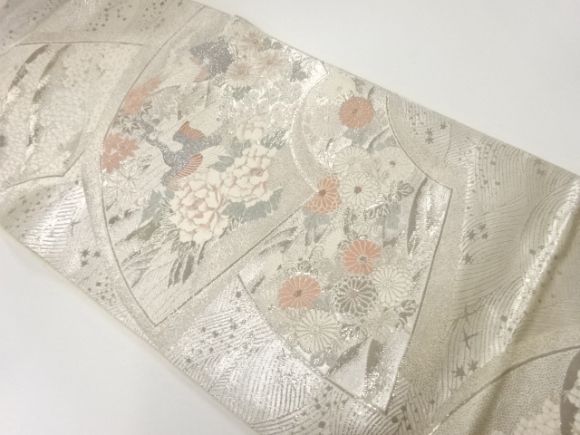 アンティーク　ホワイトゴールド箔地紙に花鳥模様織出し袋帯（材料）