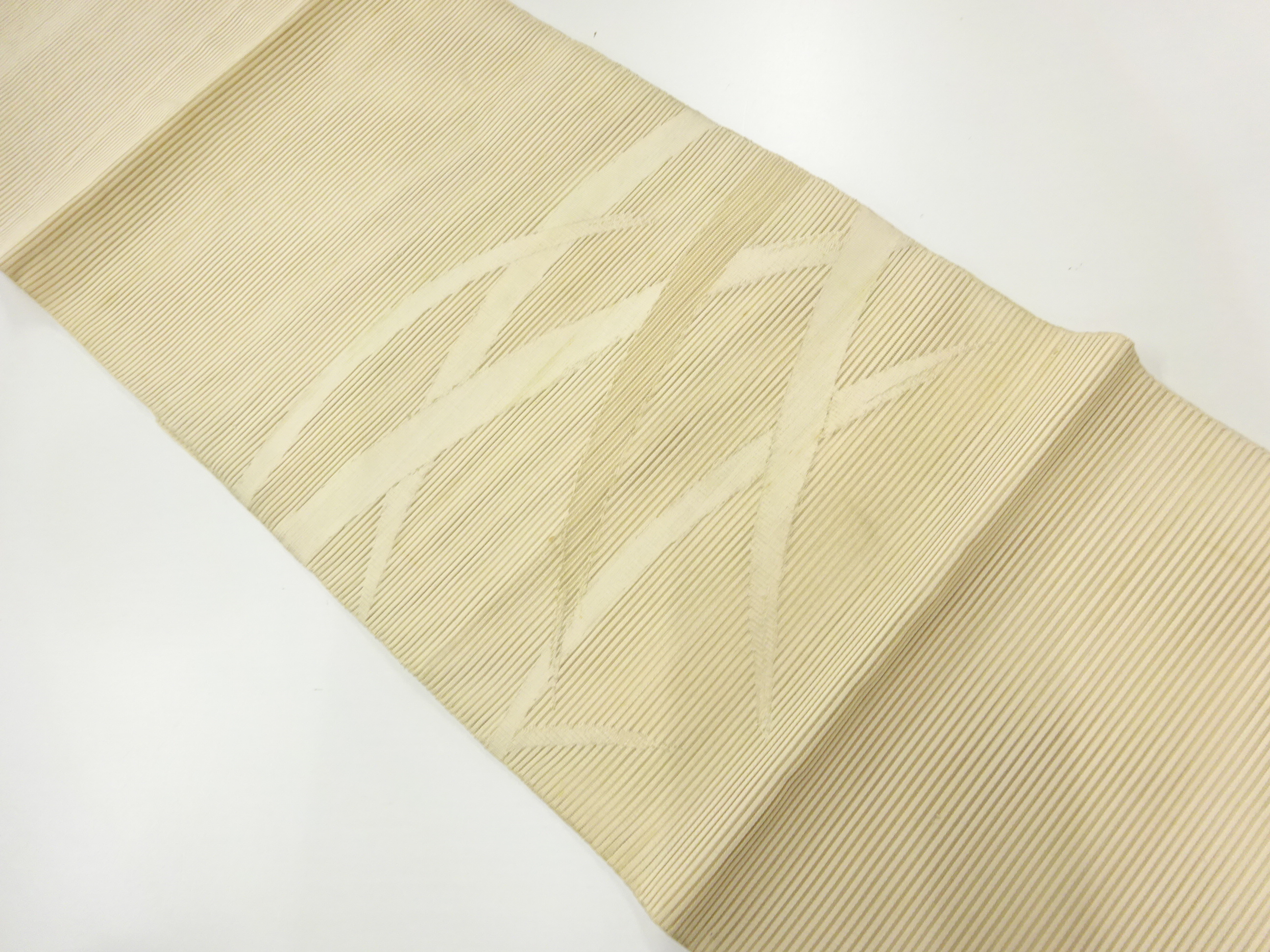 アンティーク　絽綴れ芝草模様織出し名古屋帯（材料）