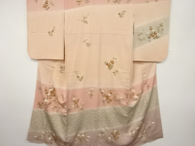 SALE!! JAPANESE KIMONO / HOMONGI / AUTUMN FLOWERS