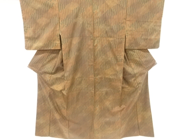 SALE!! JAPANESE KIMONO / ANTIQUE KIMONO / SILK / OSHIMA TSUMUGI / DYED / MESH & ROUGH WAVES & KIKU